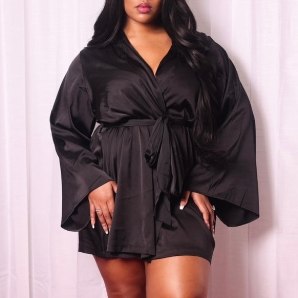 Black Satin Robe – Luxe. Sultry. Timeless.